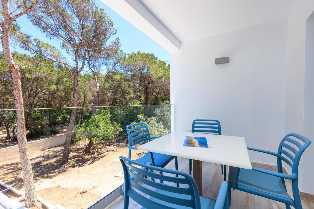 Pinos Playa Suites Playa Migjorn Kültér fotó